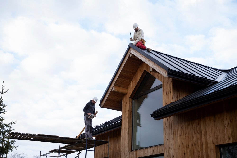 Roof Repairs in Des Moines Iowa, Roof Repairs in Grimes, Roof Repairs and Replacement in Des Moines Iowa
