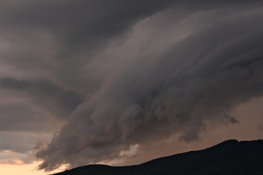 5 Proven Storm Damage Restoration Tips for Iowa Homes